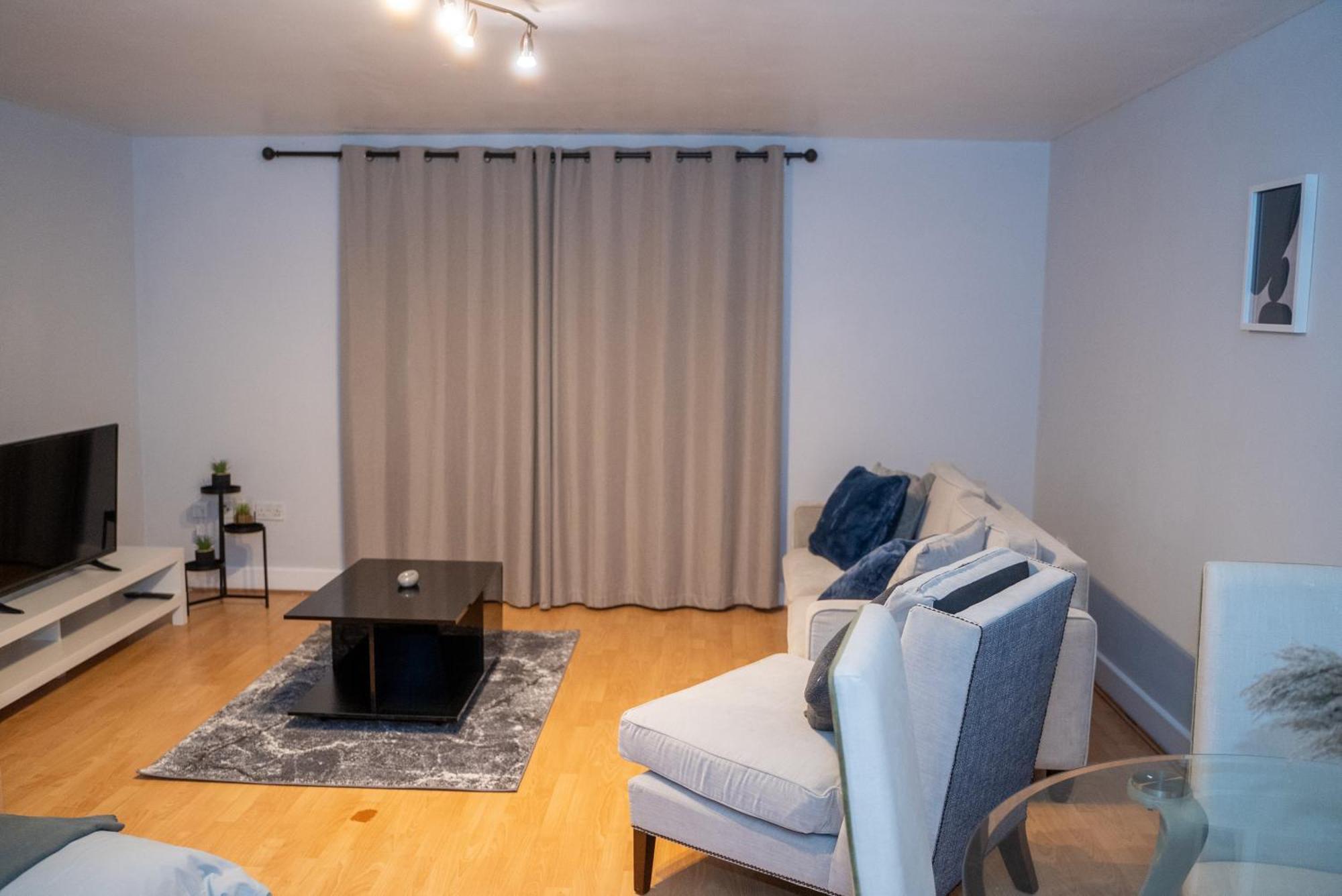 Cozy 1 Bed In Canary Wharf - Near Excel & Greenwich With Gym Acces London Ngoại thất bức ảnh